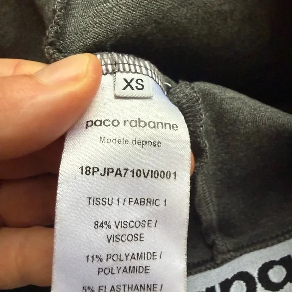 Paco Rabanne Logo Charcoal/Gray Tank and Leggings Ensemble. Size XS - Picture 4 of 12